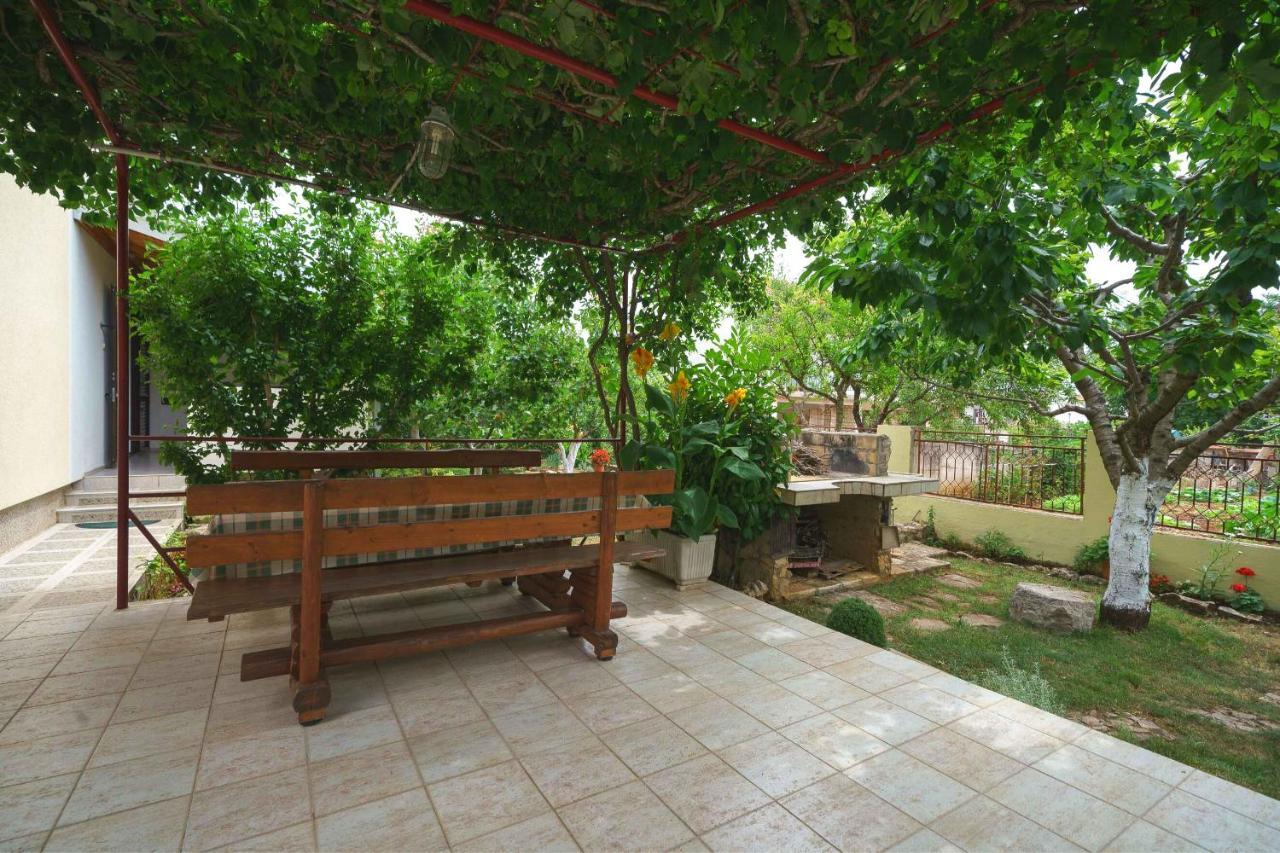 Apartment Bojic Vodice Exterior photo